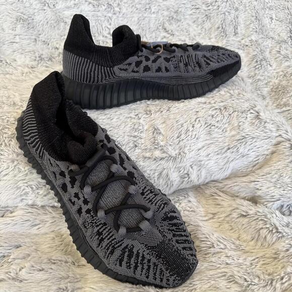 Size 8.5Male - adidas Yeezy YZY 350 V2 Cmpct Slonyx Dark Salt NWT Box Men's Sz